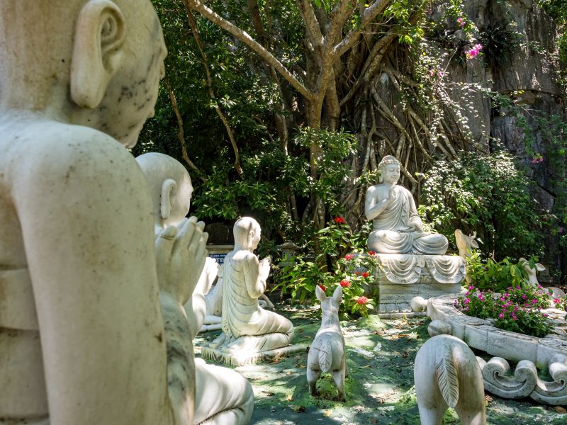 Làng đá mỹ nghệ Non Nước - địa điểm du lịch Đà Nẵng