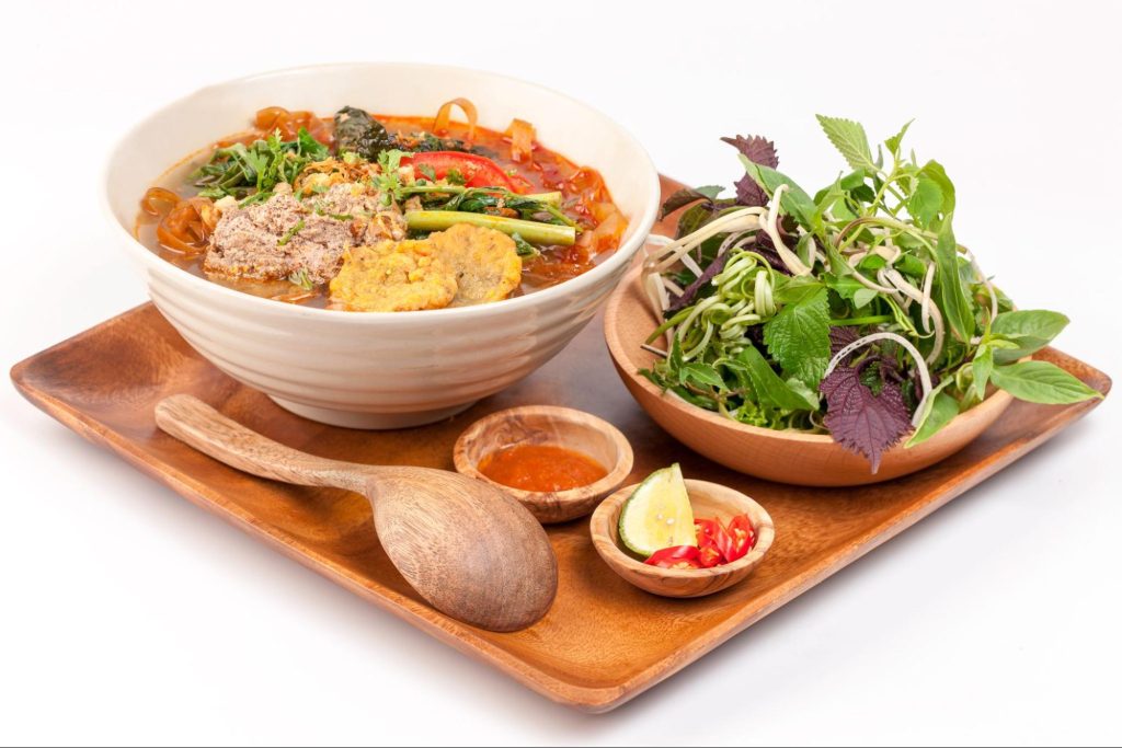 Bánh Đa Cua - Món ăn làm say lòng biết bao du khách đến Hải Phòng | Đồi thiên văn Hải Phòng