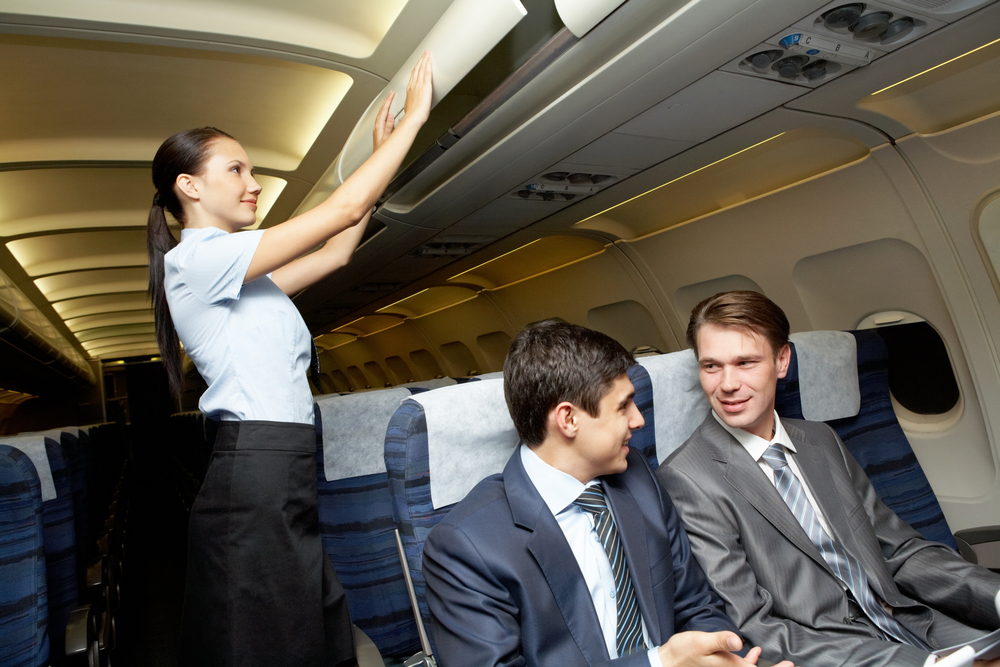 30 Ucapan Safe Flight yang Penuh Makna untuk Teman, Keluarga, dan Pasangan