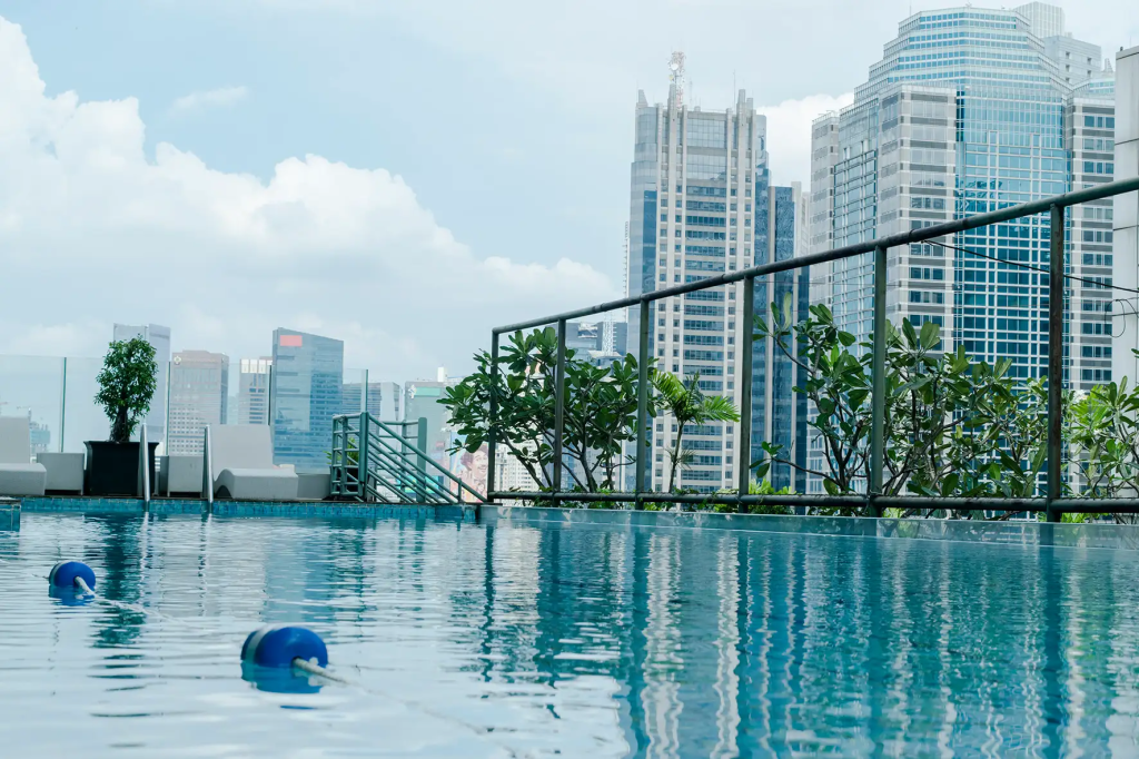 Swimming Pool Harris Suites FX Sudirman