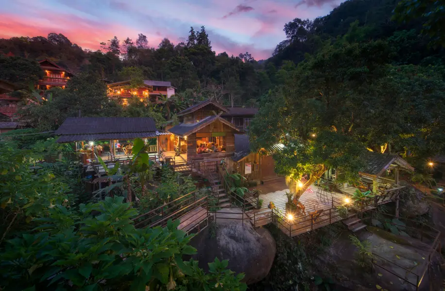 บ้านแม่กำปอง
