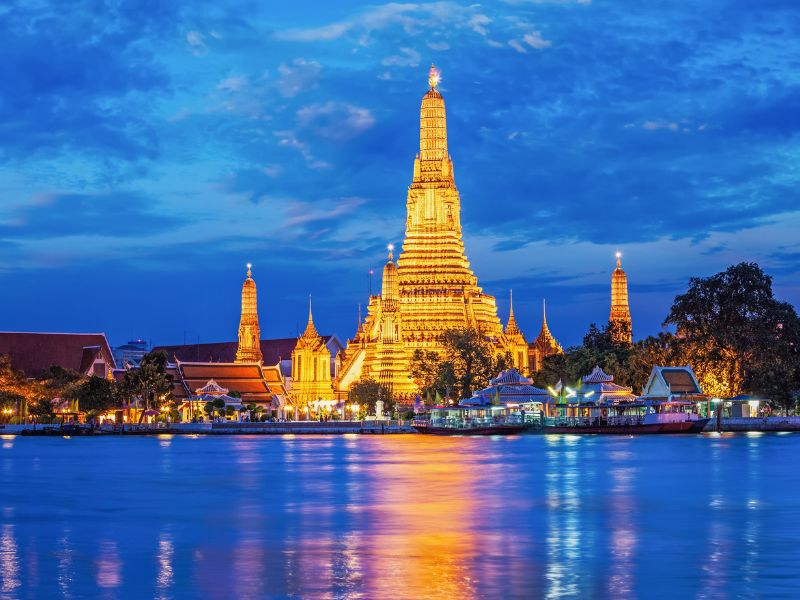 Chùa Wat Arun - Địa điểm du lịch Bangkok