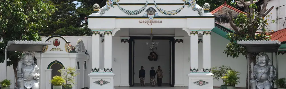 Landmark Terkenal & Tempat Wisata Dekat DayTrans Gading