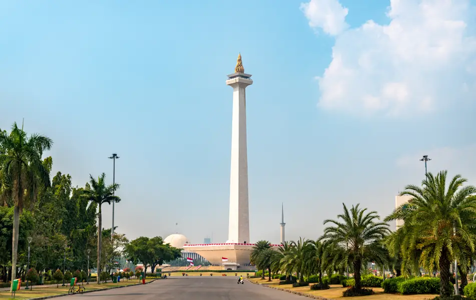 Landmark Terkenal & Tempat Wisata Dekat Pool Damri Kemayoran