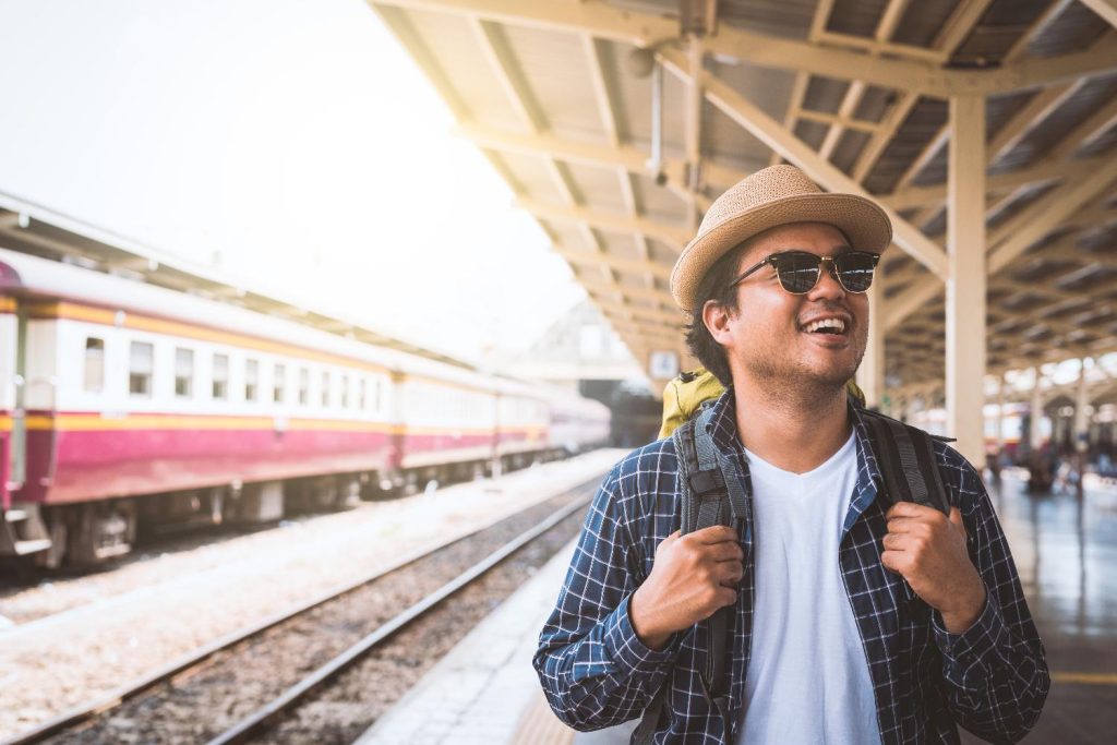 Tips Naik Kereta Nyaman dan Aman
