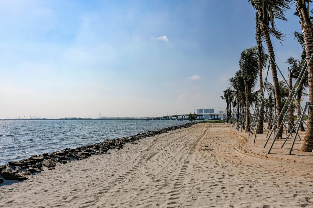 Pantai Indah Kapuk (PIK) 
