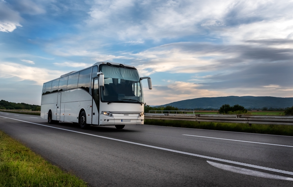 Pesan Tiket Bus DayTrans Gading - DayTrans Salatiga di Traveloka 