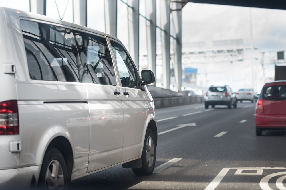 Rute Perjalanan dari Jackal Holidays Bekasi (Mega Bekasi Hyper Mall) - Dipatiukur 89