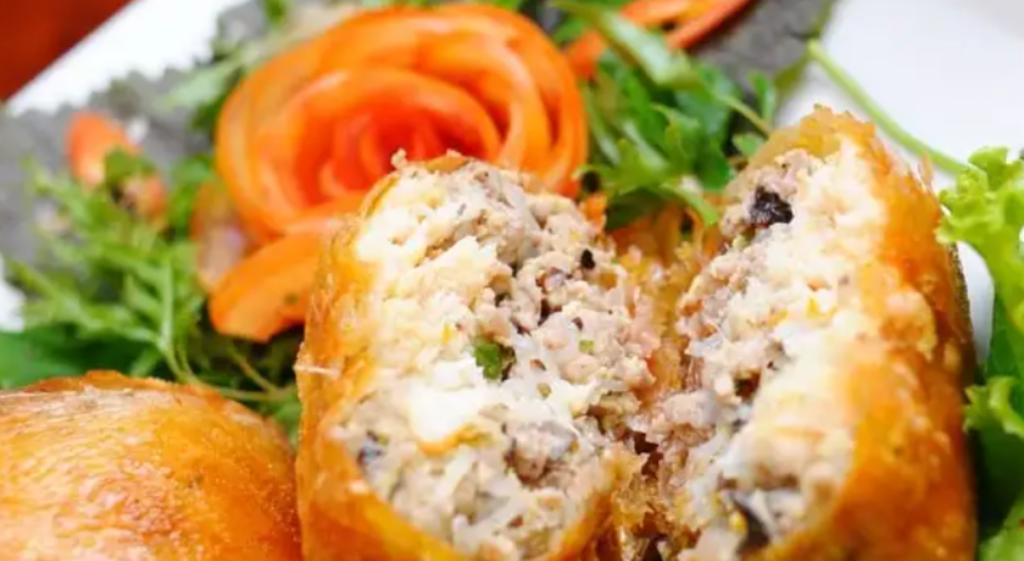 Nem cua bể chua ngọt | Bản đồ du lịch Hải Phòng