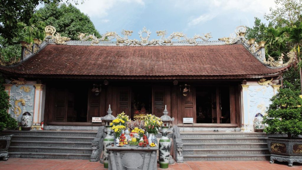 Khu vực đền thờ của Di tích Bạch Đằng Giang