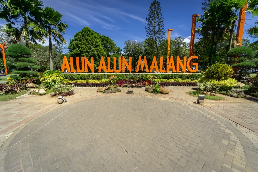 Alun-Alun Malang & Alun-Alun Tugu