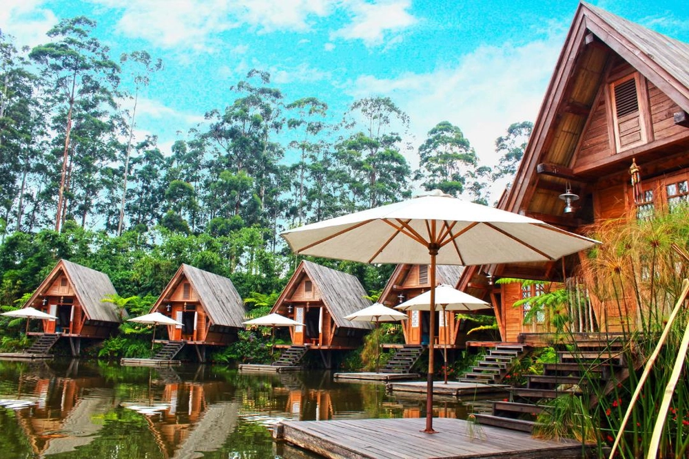  Dusun Bambu Lembang