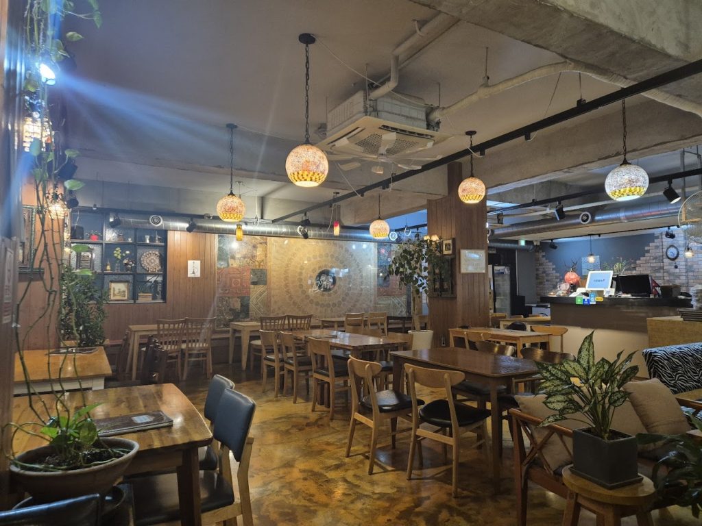 Rajmahal Indian Restaurant