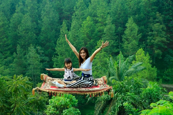 Rekomendasi Tempat Wisata di Bandung dan Sekitarnya