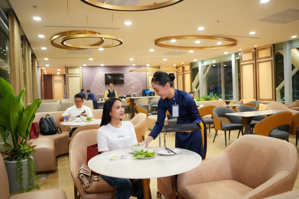 phong cho thuong gia tai nha ga t3 Tan Son Nhat