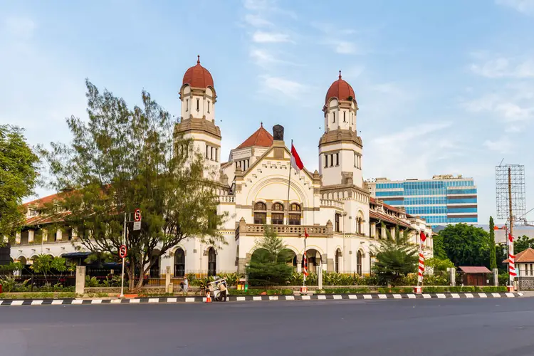 Rekomendasi Tempat Wisata Menarik di Semarang