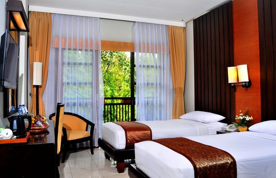 Sari Ater Hotel - Hotel Dekat Curug Jodo