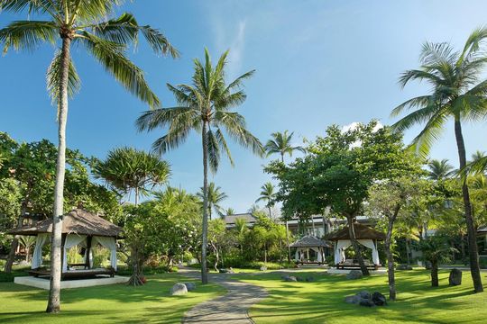 The Seminyak Beach Resort & Spa - Resort mewah di Bali
