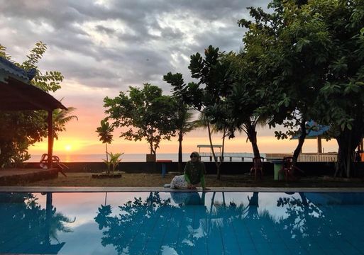 Salsa Beach Hotel Anyer - hotel dekat pantai di Banten