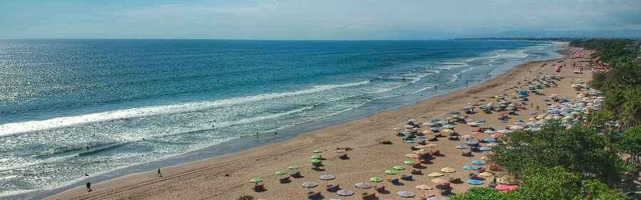 La Plancha - cafe pinggir pantai