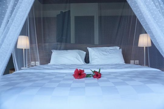 Naya Matahora Island Resort - hotel dekat pulau hoga
