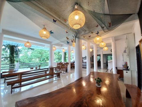 Villa Mega Indah G16 Megamendung Puncak - Rekomendasi Villa di Megamendung Kapasitas 50 Orang