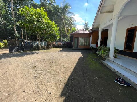 Nakula Guest House - hotel dekat pantai di Banyuwangi