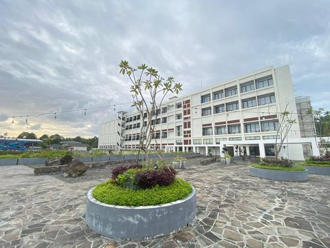 Hotel di Kepulauan Sangihe dekat Pulau Miangas - Tahuna Beach Hotel and Resort