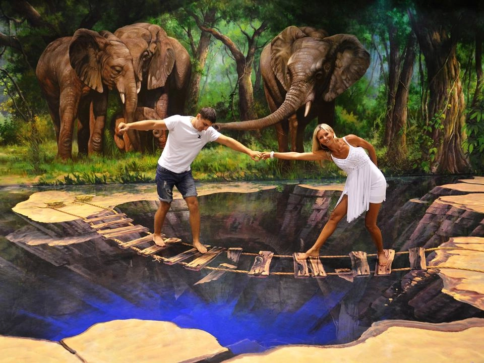 อาร์ต อิน พาราไดซ์ พัทยา 