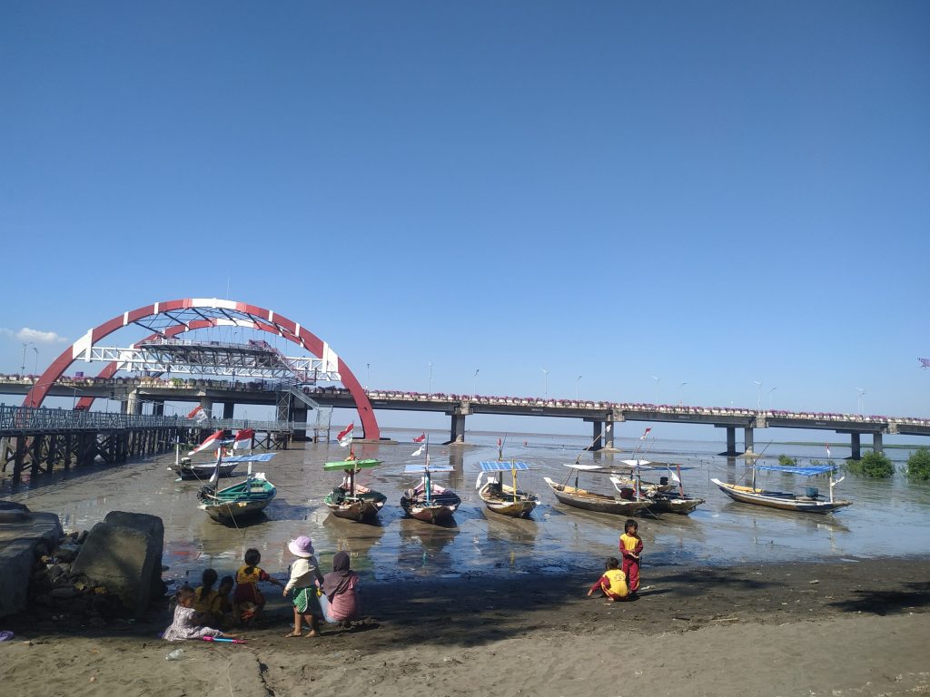 Siata Pantai Surabaya di Pantai Ria Kenjeran