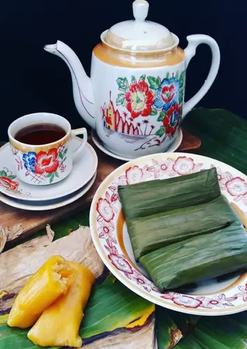 Kopi Gayo dan snack khas Aceh