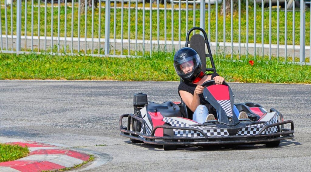 Go Kart giúp người chơi trải nghiệm cảm giác của những tay đua thực thụ