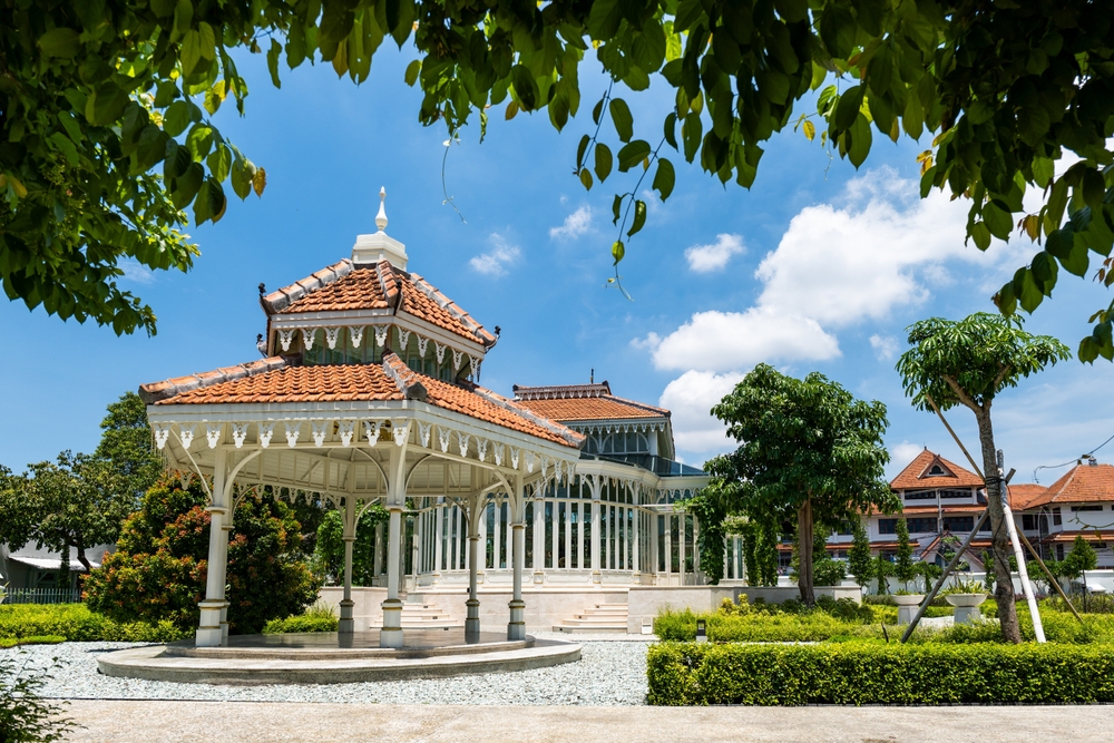 rekomendasi hotel di Solo