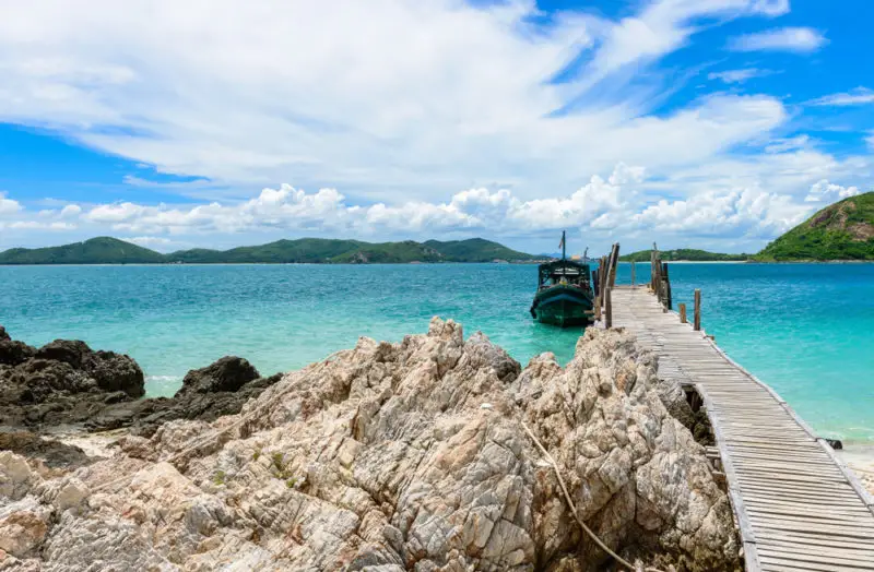 ฐานทัพเรือสัตหีบ