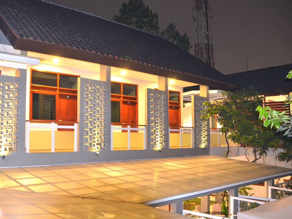 Travelers Inn Dago