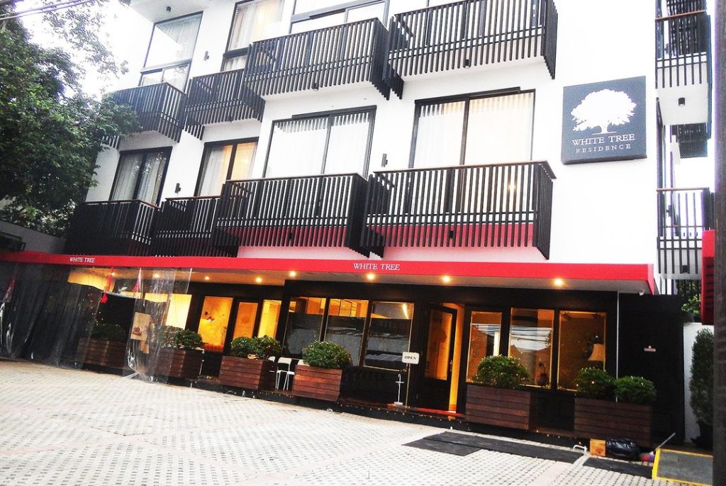 White Tree Residence
