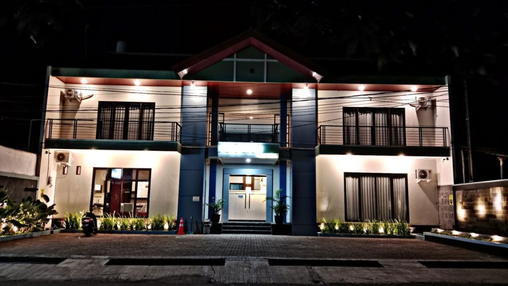 Crown Hotel Pangandaran (Syariah)
