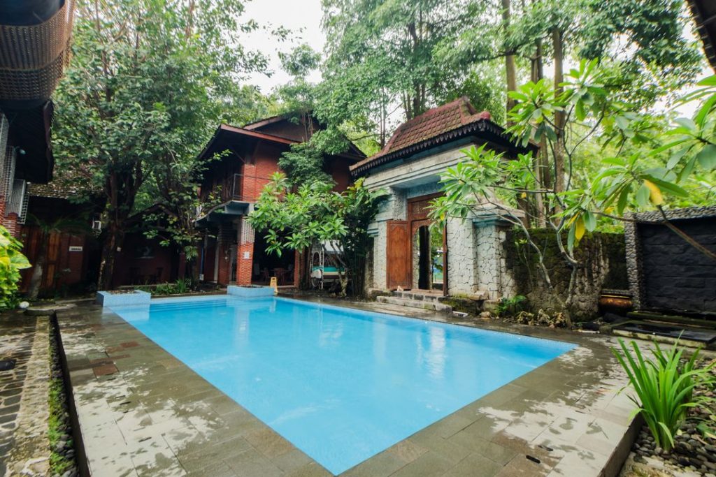 Djawata Resort & Gallery near Desa Wisata Kasongan Yogyakarta RedPartner
