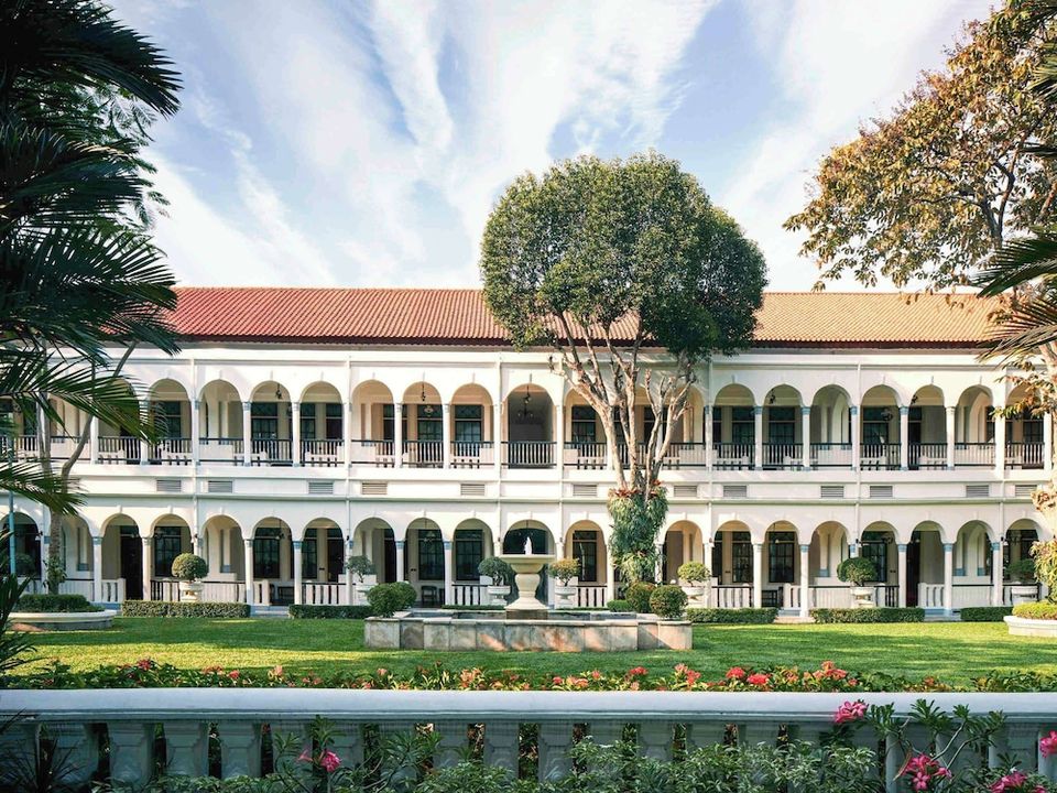 Hotel Majapahit Surabaya - MGallery
