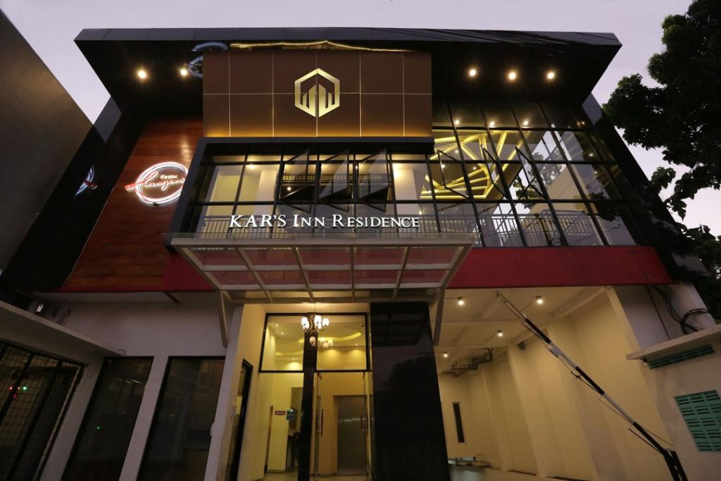 Kar's Inn Tembalang
