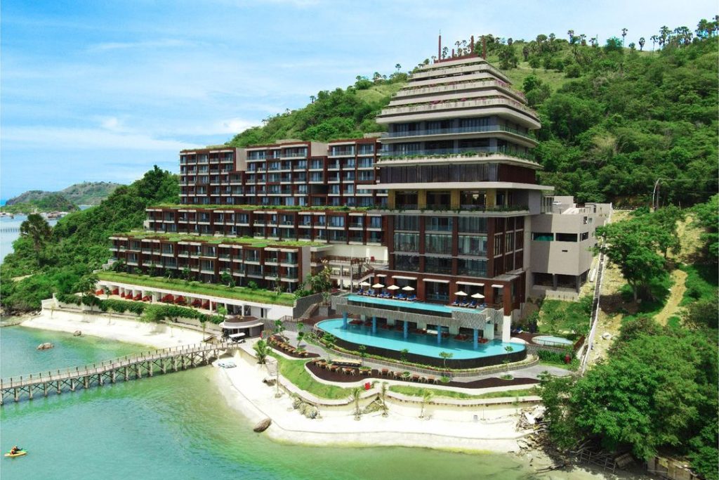 Katamaran Hotel & Resort Komodo
