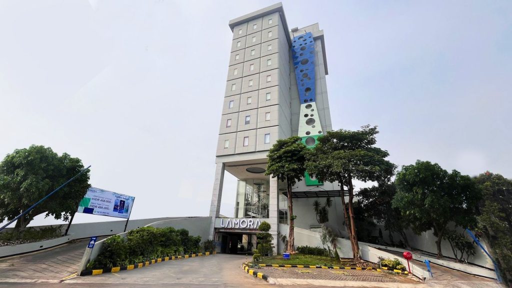 LAMORA Kota Lama Surabaya
