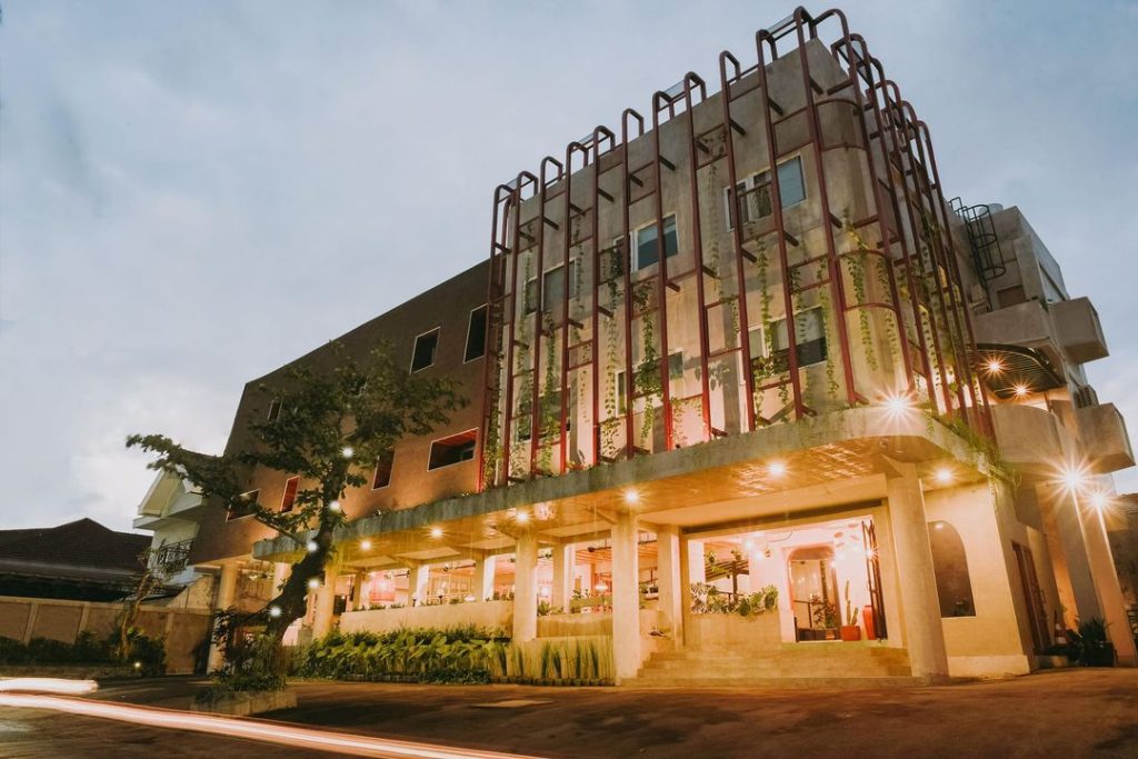 PanaHouse Surabaya
