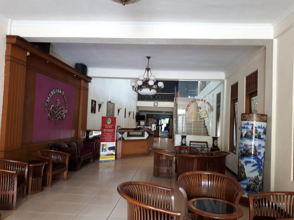 Semeru Park Hotel
