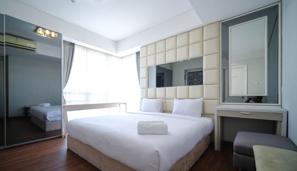 Spacious and Good Location 3BR Apartment at Trillium Residence By Travelio
