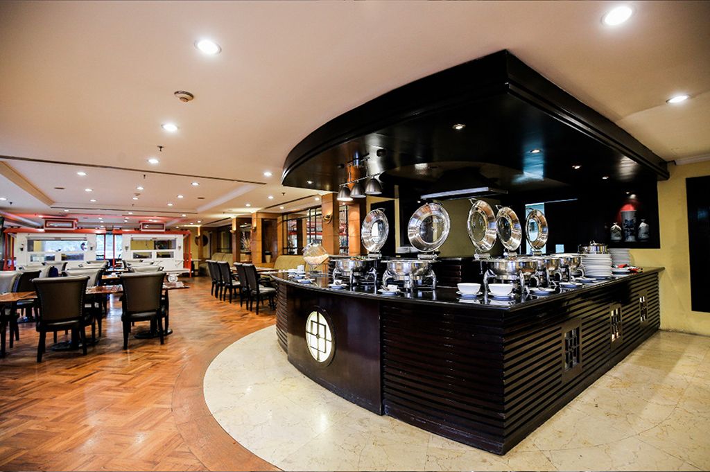 Surabaya Suites Hotel Powered by Archipelago
