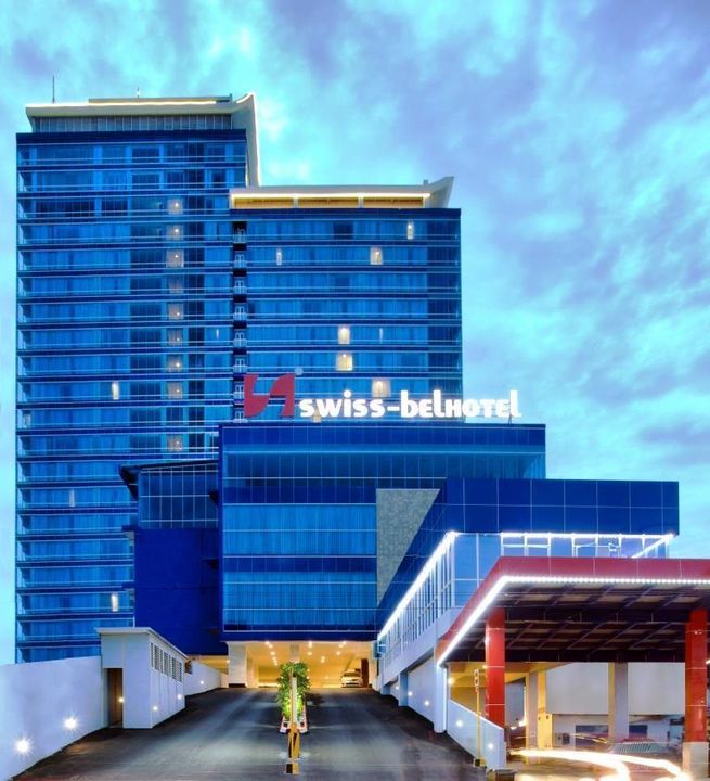 Swiss-Belhotel Makassar
