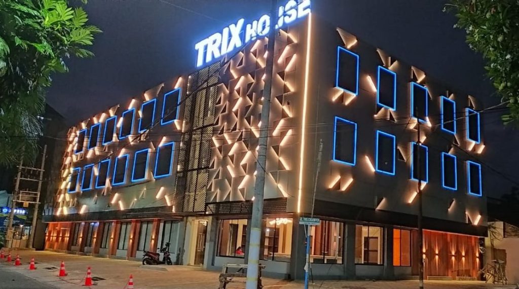 TRIX HOUSE
