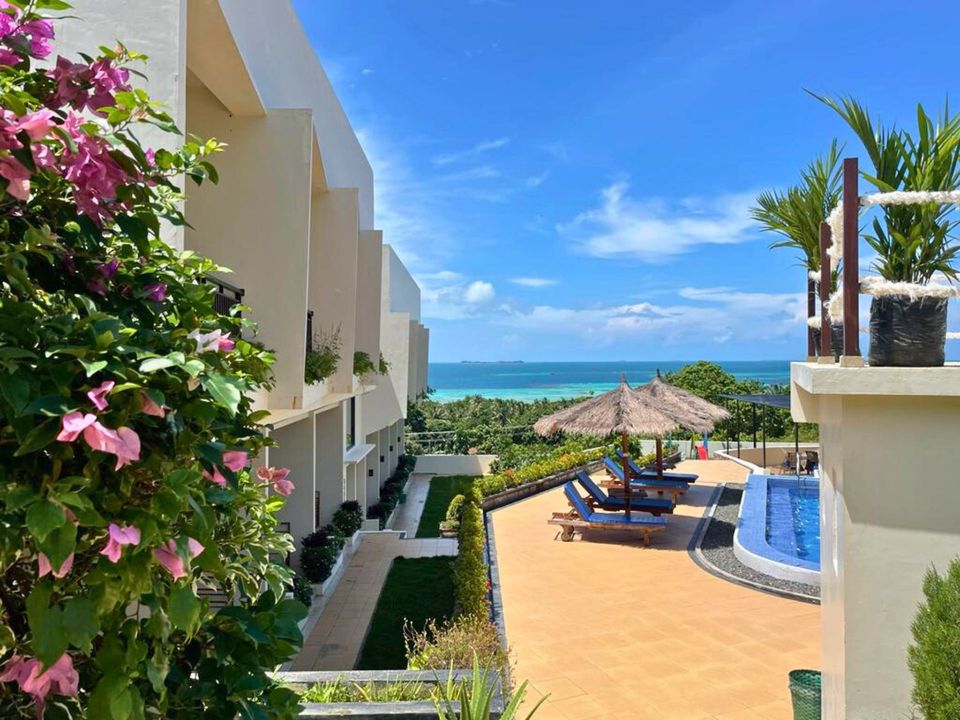 The Happinezz Hills Hotel
