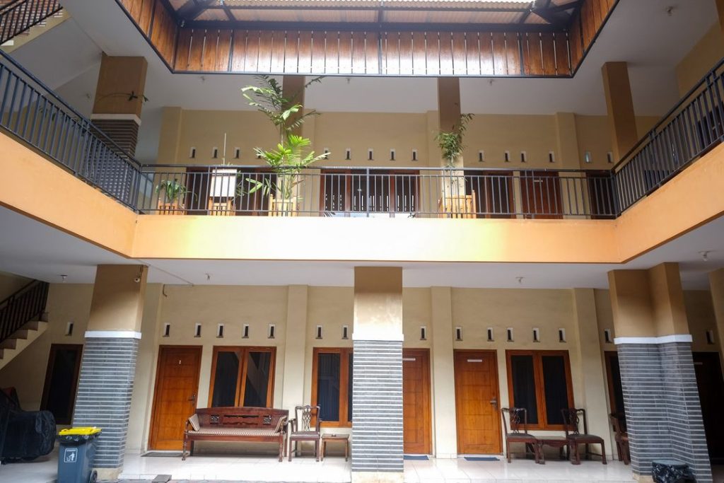Urbanview Syariah Wisma Wongso Borobudur
